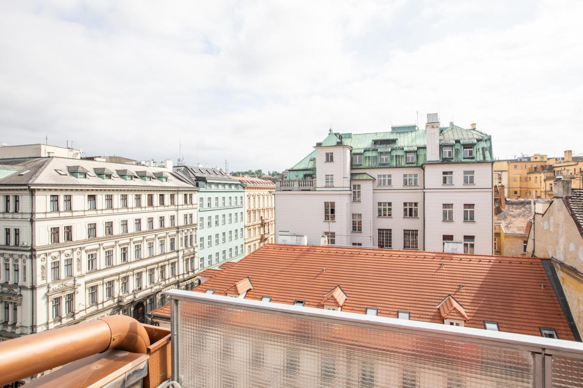 Jt'S Apartments Opletalova Str. Прага Екстериор снимка
