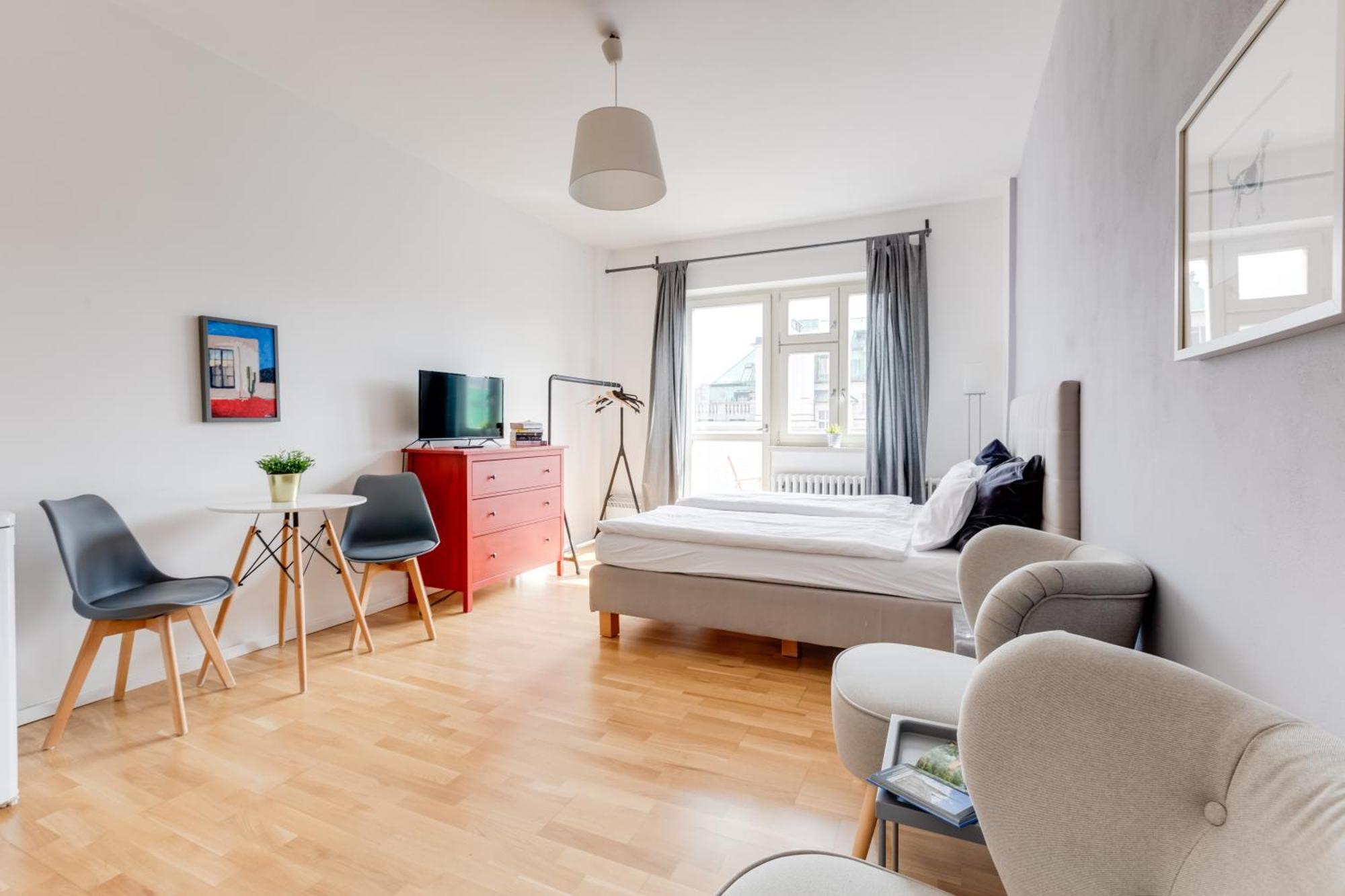 Jt'S Apartments Opletalova Str. Прага Екстериор снимка